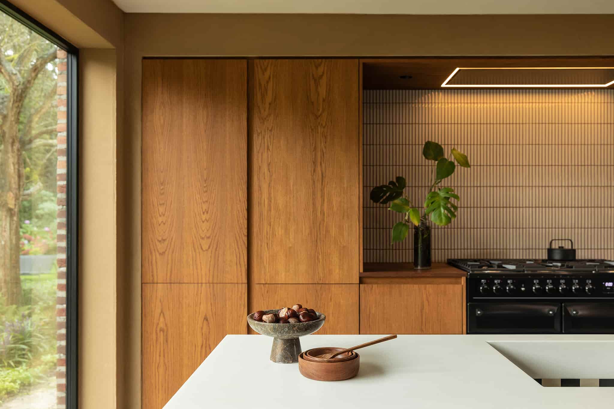 The Modern Oak · Exclusieve eiken keuken op maat Eindhoven