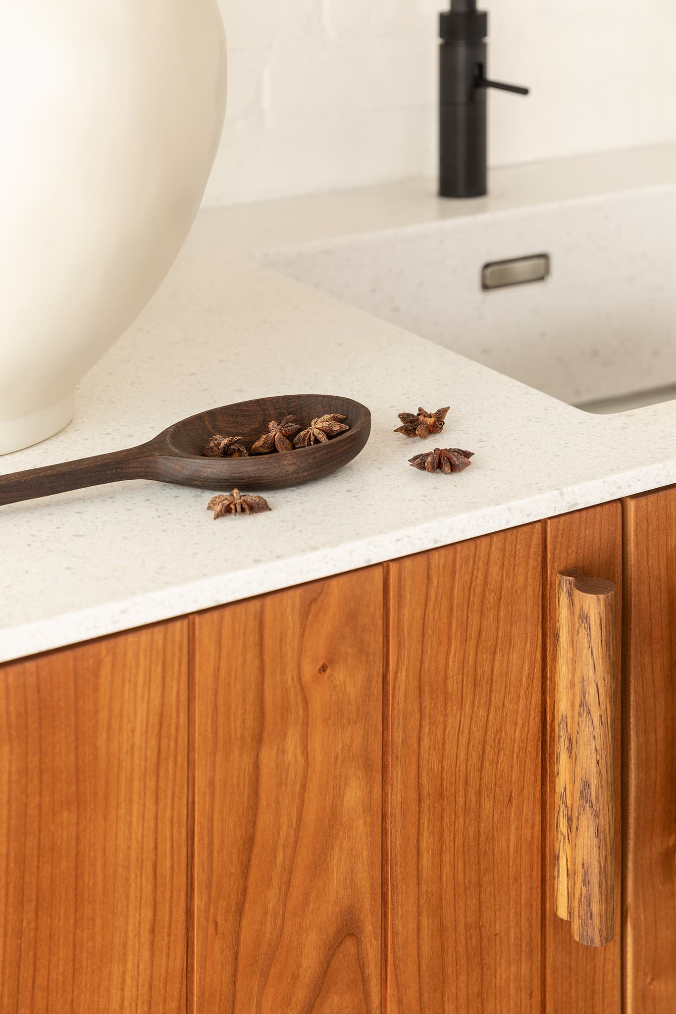 Handgemaakte houten keuken op maat Eindhoven