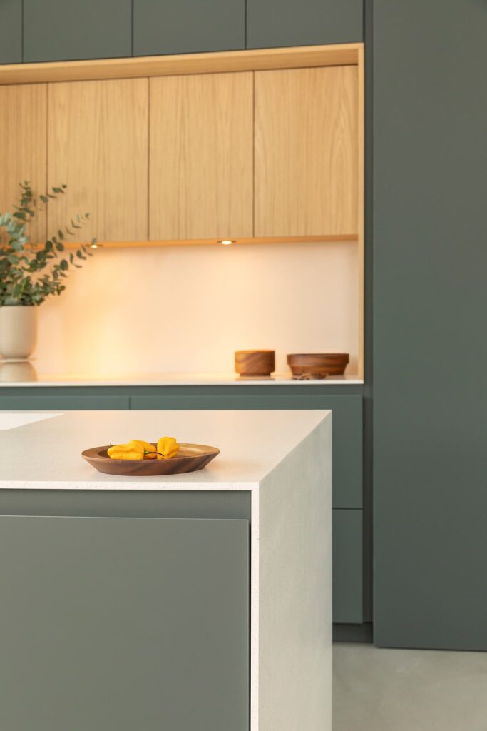 The Modern Verde · Moderne keuken op maat Eindhoven